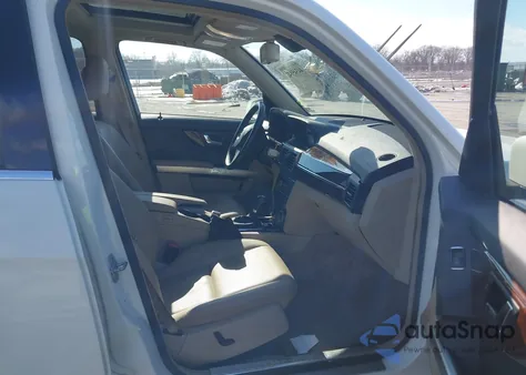 2011 Mercedes-Benz Glk 350 4Matic из США, поврежденный, VIN WDCGG8HB0BF610988